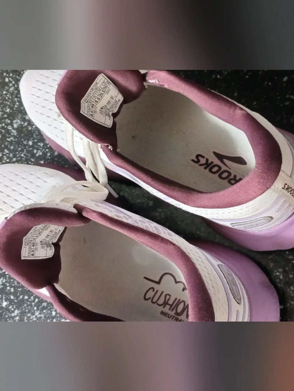 Brooks Glycerin 20 Running Shoes - White, Lilac & Burgandy, Size 8.5 - Picture 9 of 14